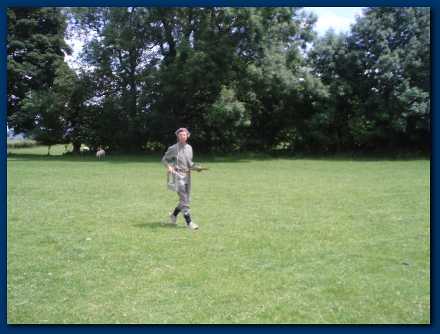 600x449 pixels (141K)